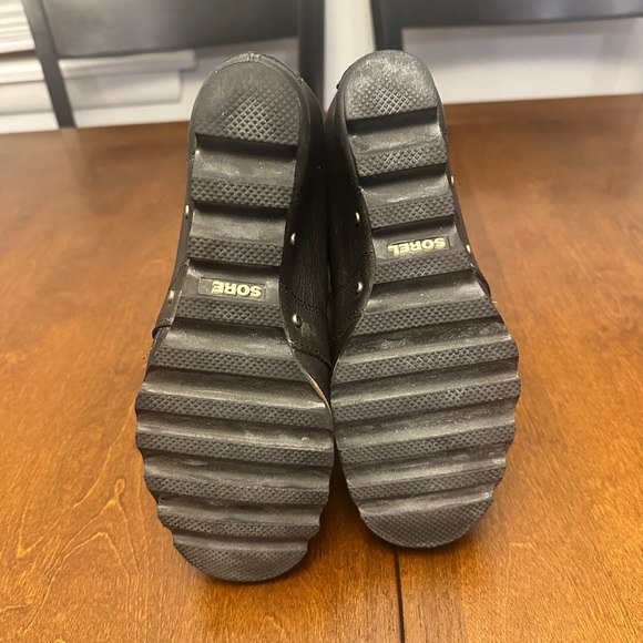 Sorel Black and White Lace-Up Winter Boots - Joan of Arctic Wedge Mid Shearling - Picture 8 of 10